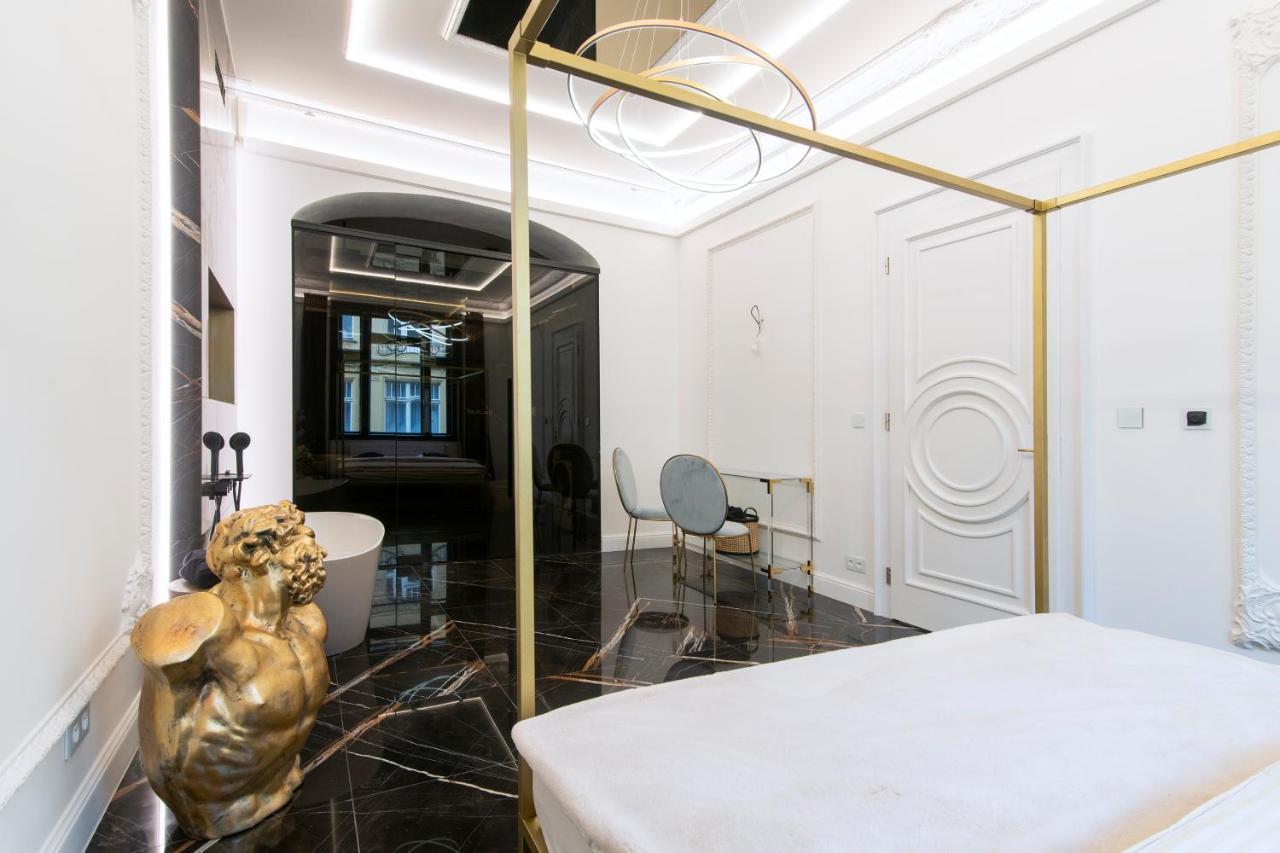 Antique Glam Apartment In Old Town Praha Eksteriør bilde
